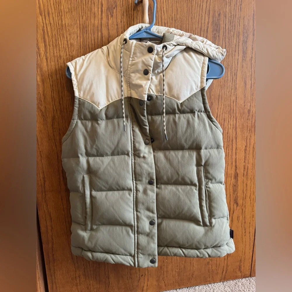 Patagonia Down Bivy Vest - Picture 2 of 15